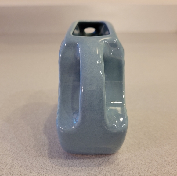 Fiestaware HLC Mini Disk Pitcher Periwinkle Blue Retired Collectable. - Picture 3 of 8